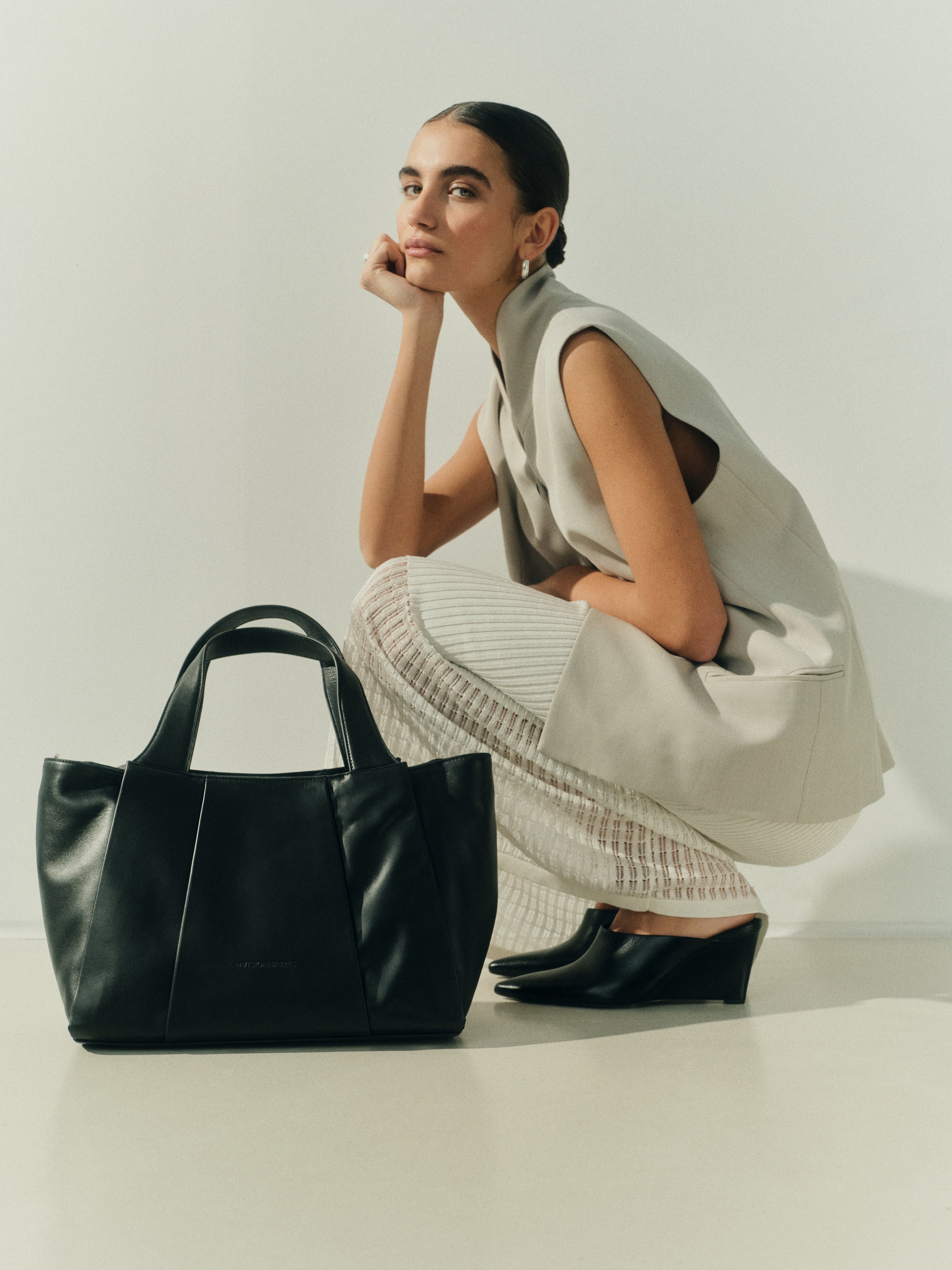 CHENELLE ESSENTIAL FOLD