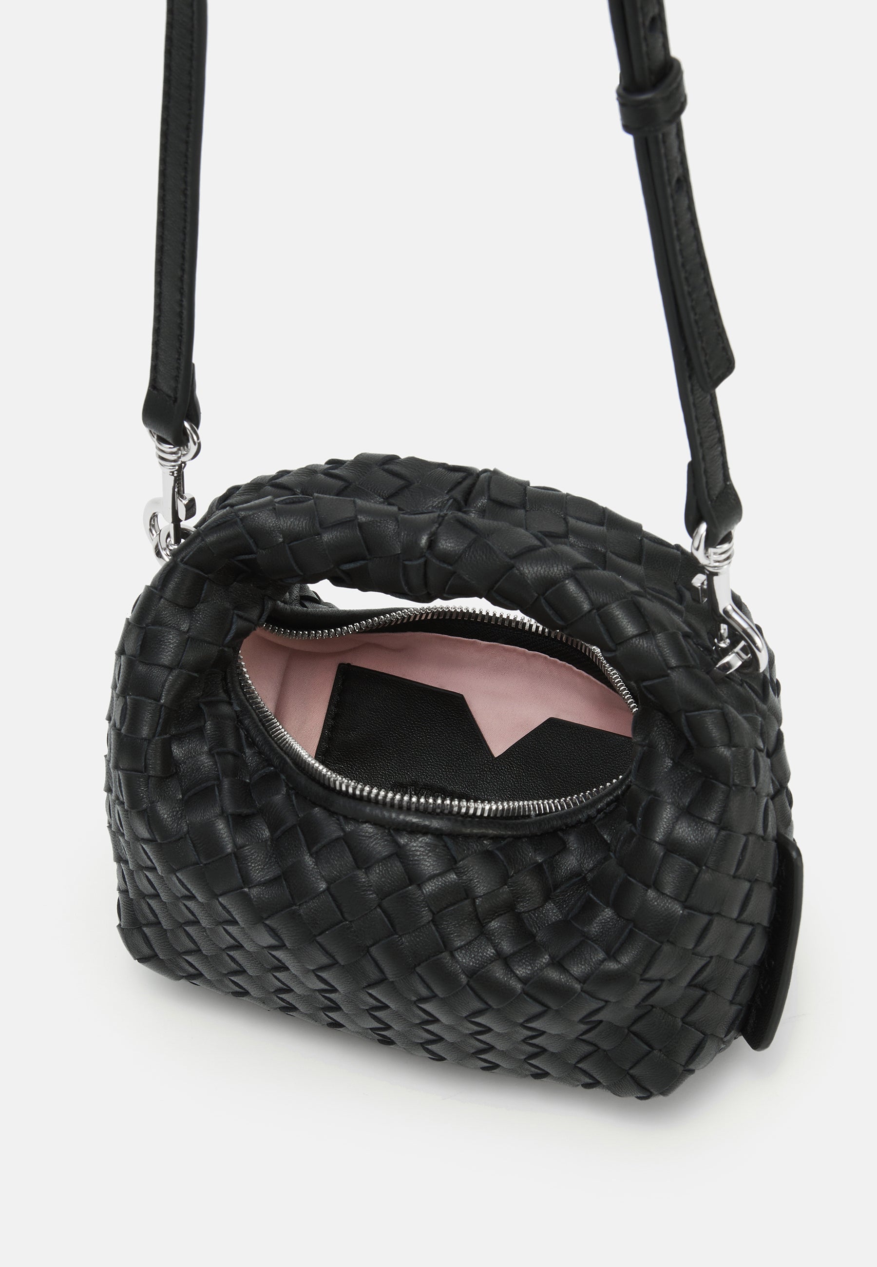 GRETA MICRO WEAVE SILKY