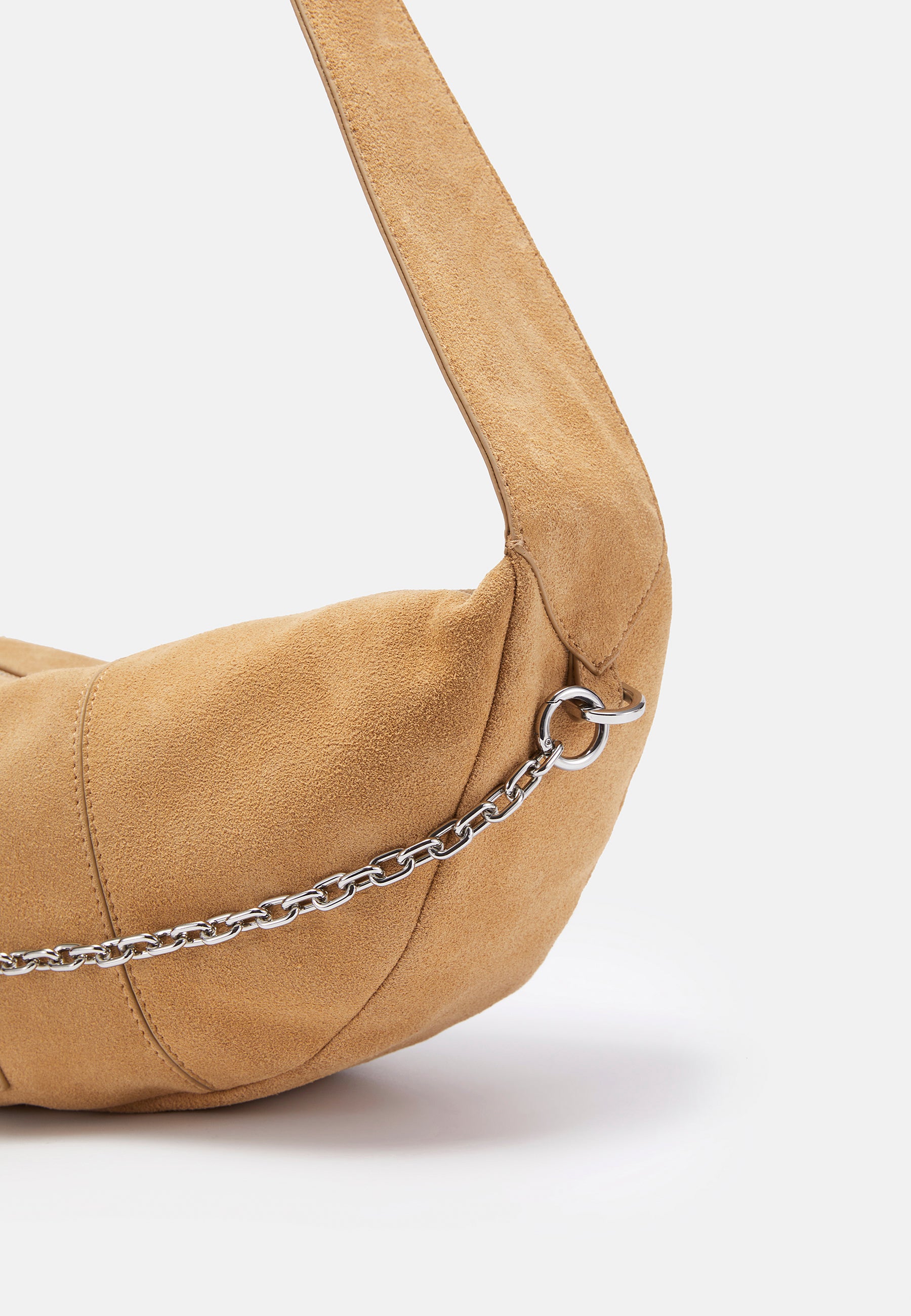 ZOE COZY CHAIN