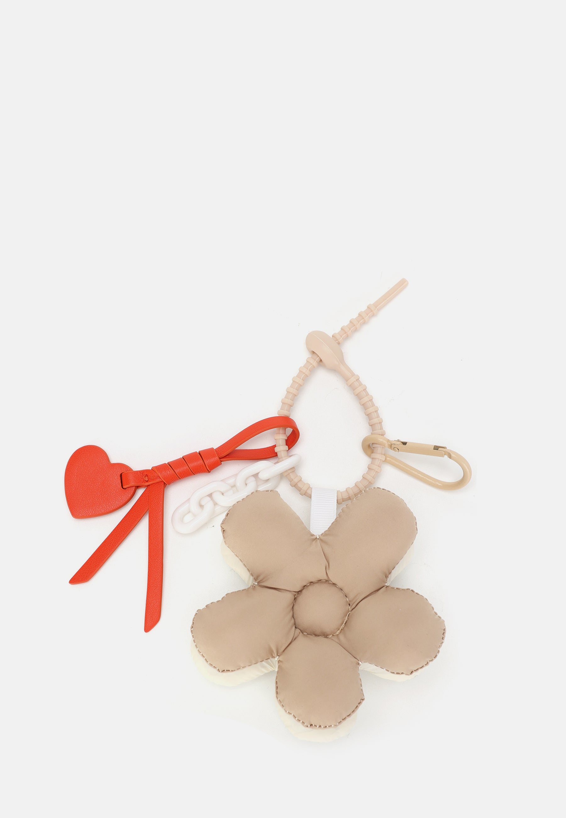 PUFFY FLOWER CHARM