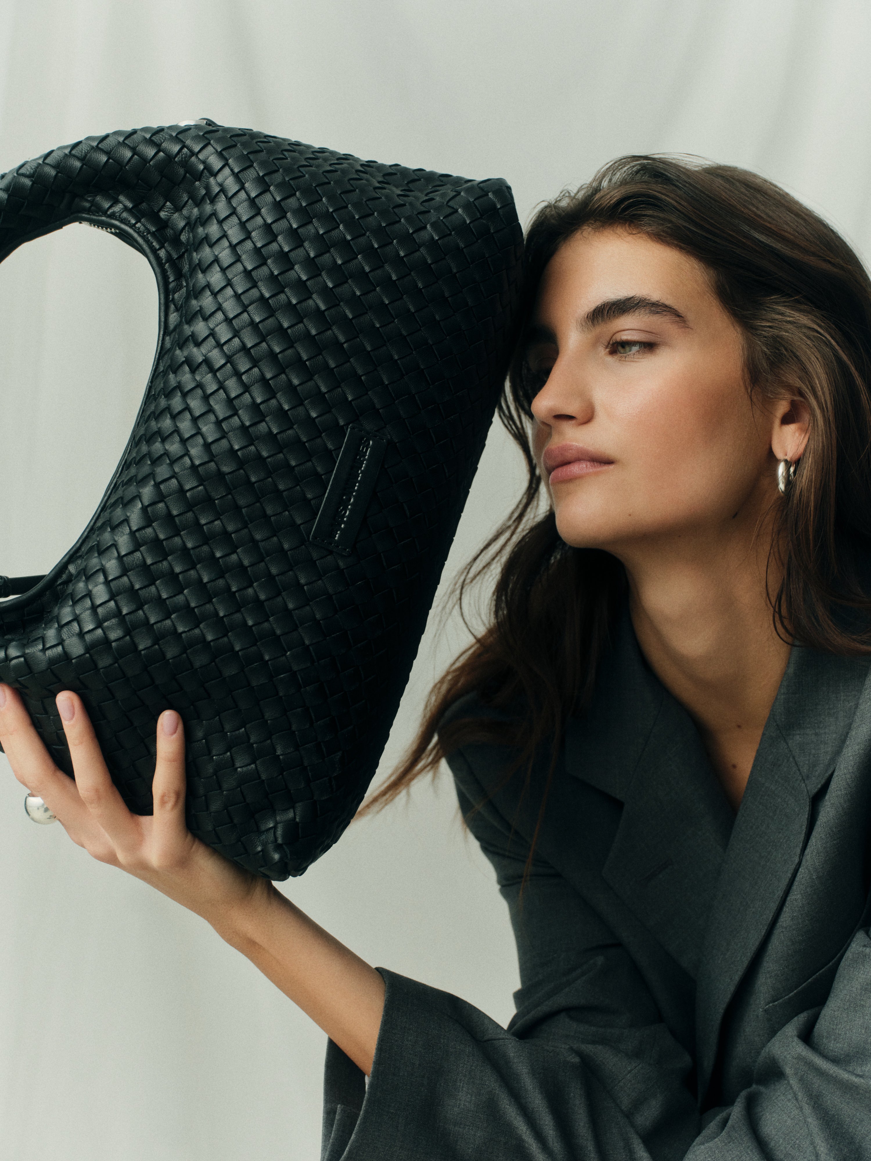 SADIE GRANDE  WEAVE SILKY