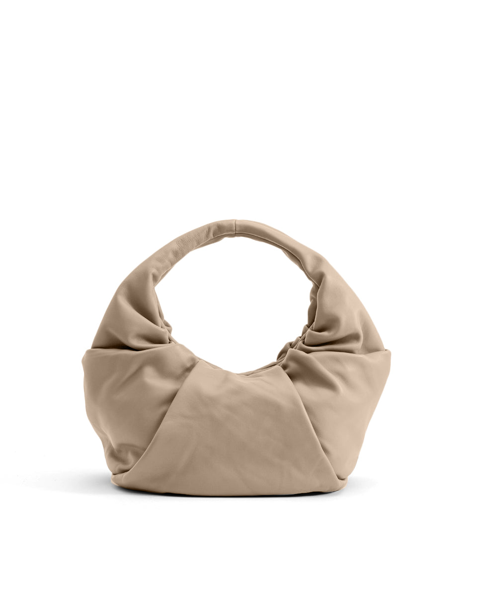 GRETA SILKY