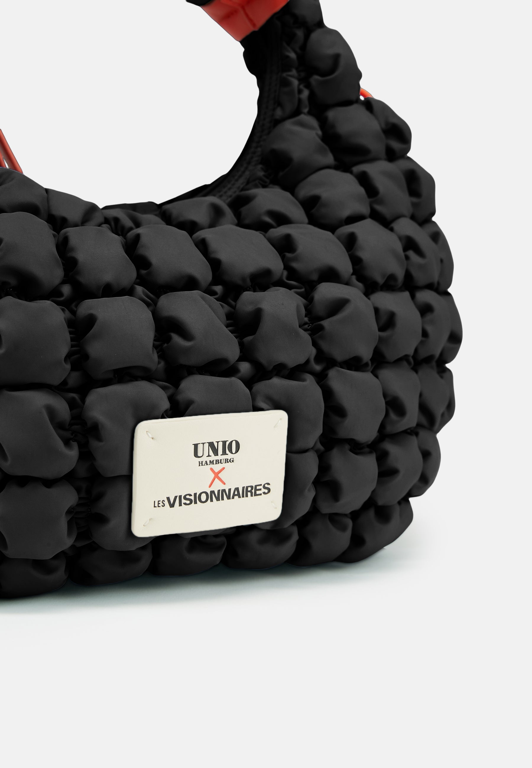 UNIO KITZBUEHEL S BUBBLE