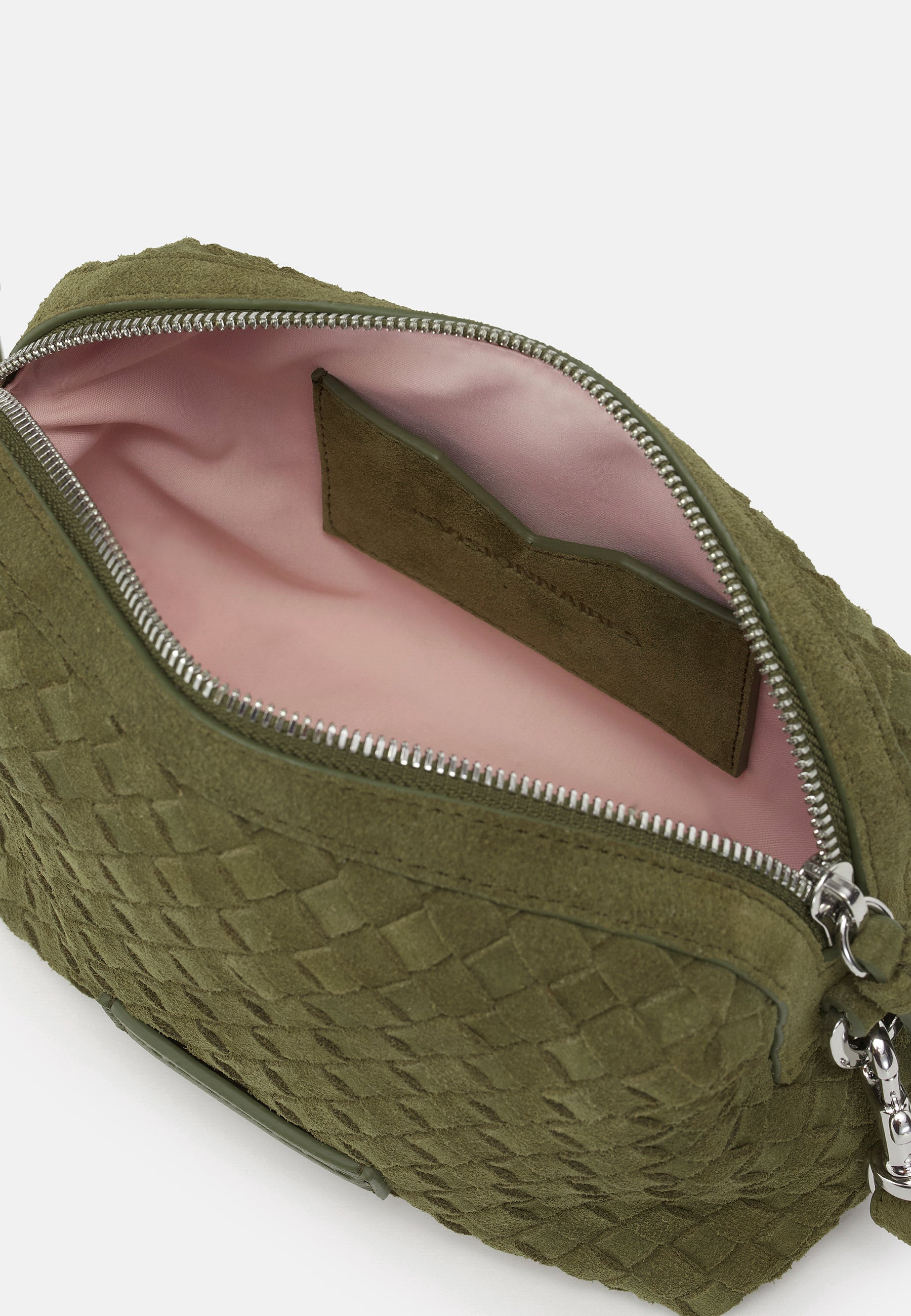 LYNN  WEAVE COZY