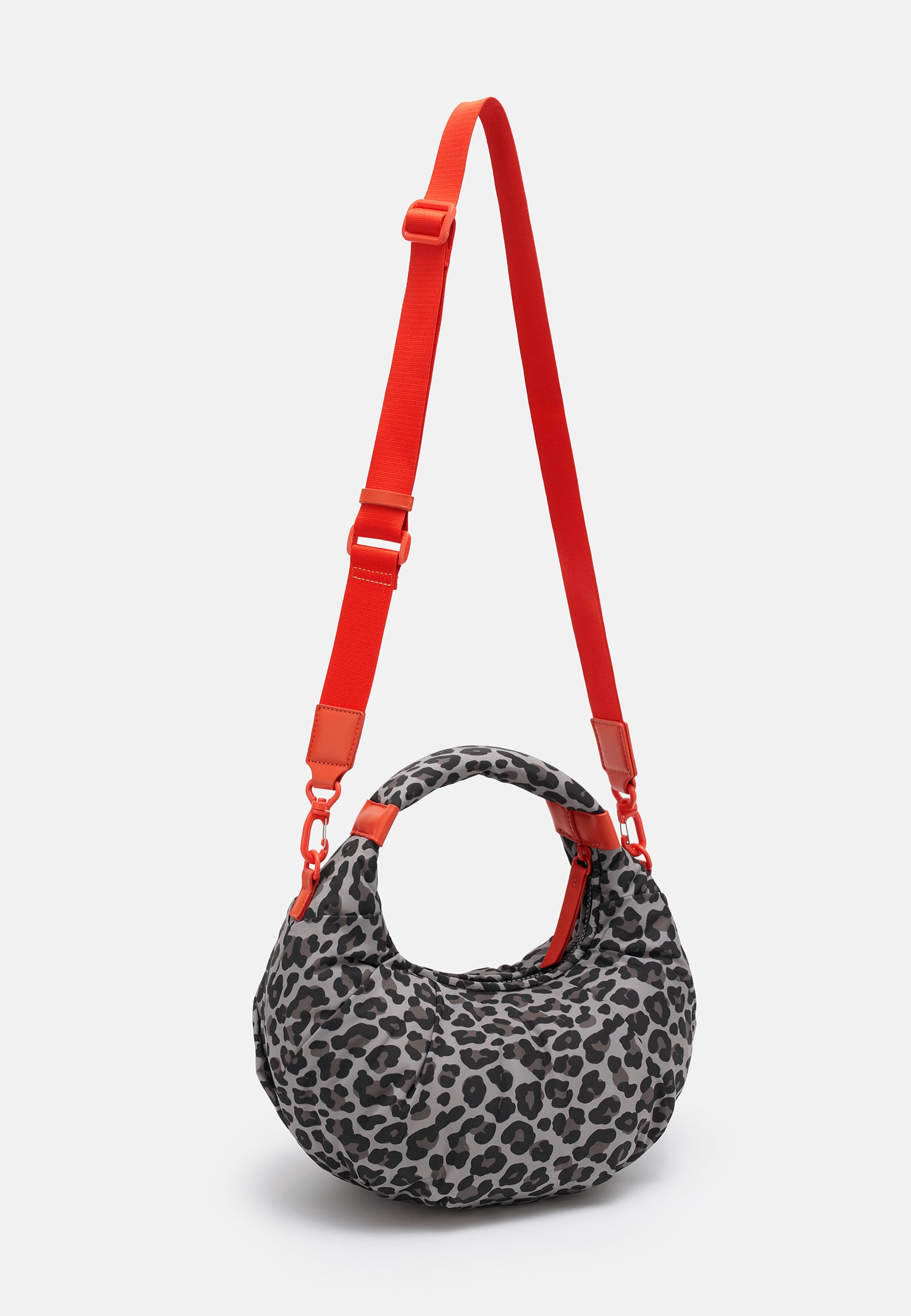 UNIO KITZBUEHEL S LEO