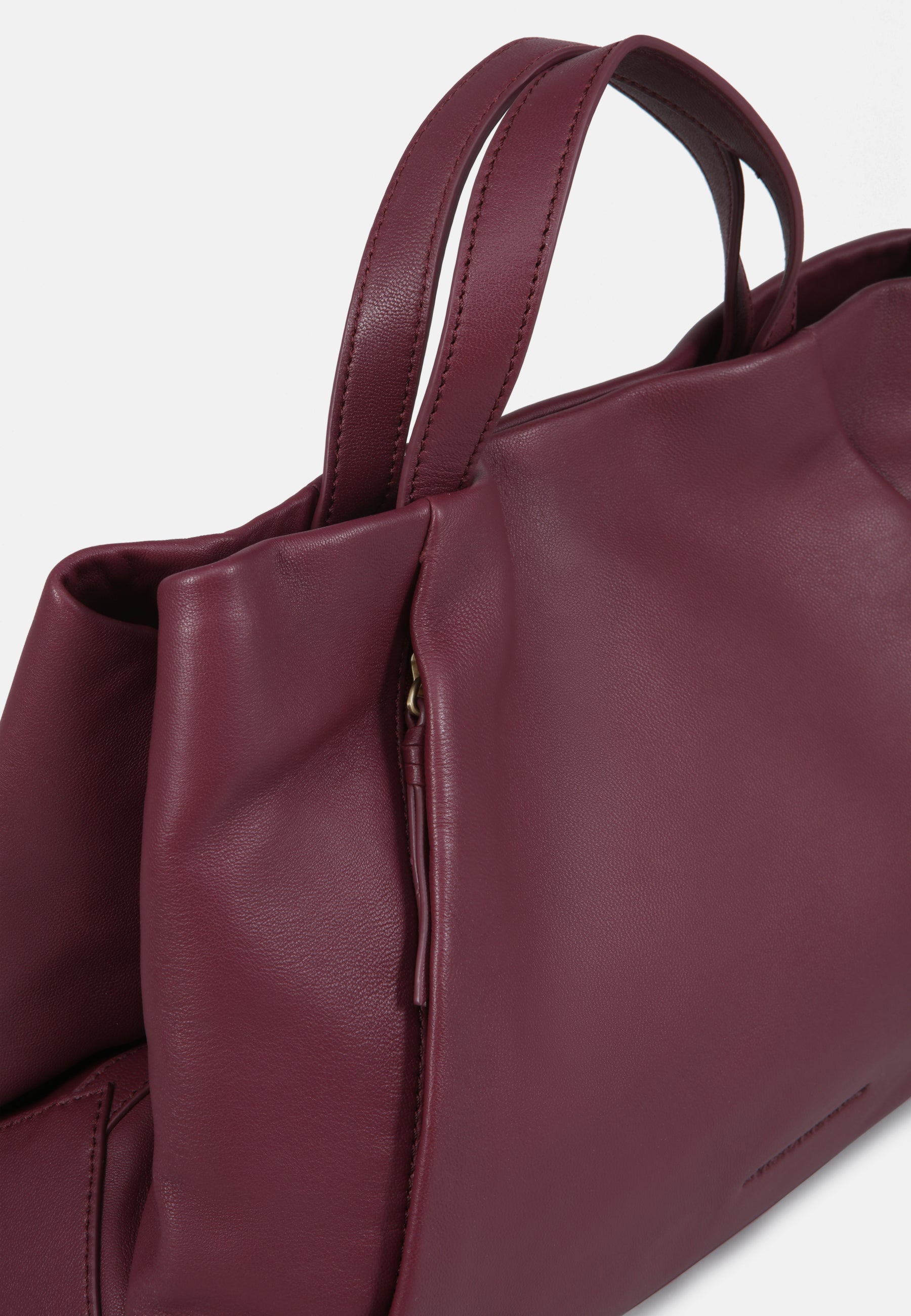 LES VISIONNAIRES- Handtaschen>Damen>Ledertaschen- CECELIA ESSENTIAL- black / OS-off white / OS-caramel / OS-cappuccino beige / OS-matcha tea / OS-dusk blue / OS-cranberry / OS