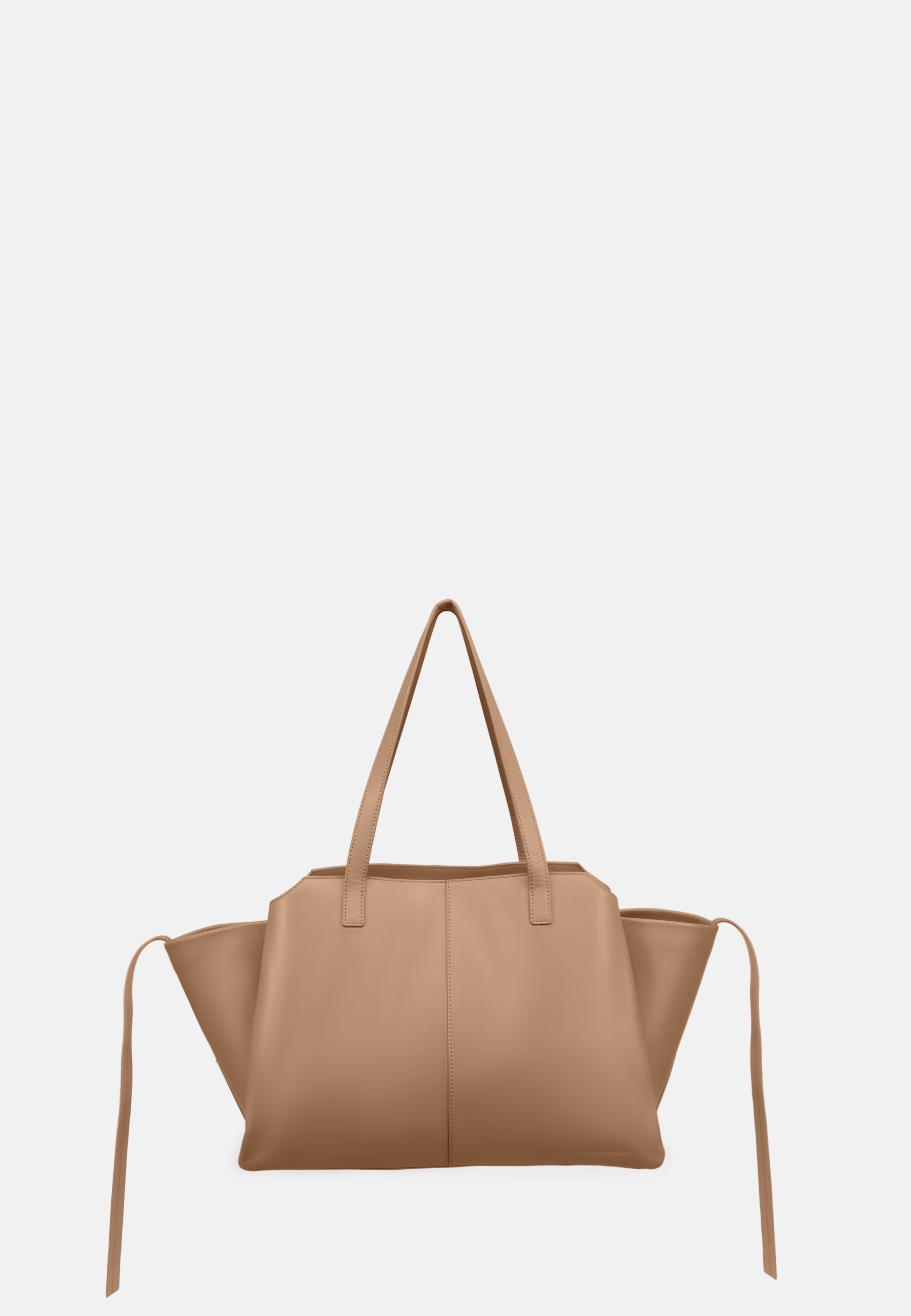 LENA L ESSENTIAL