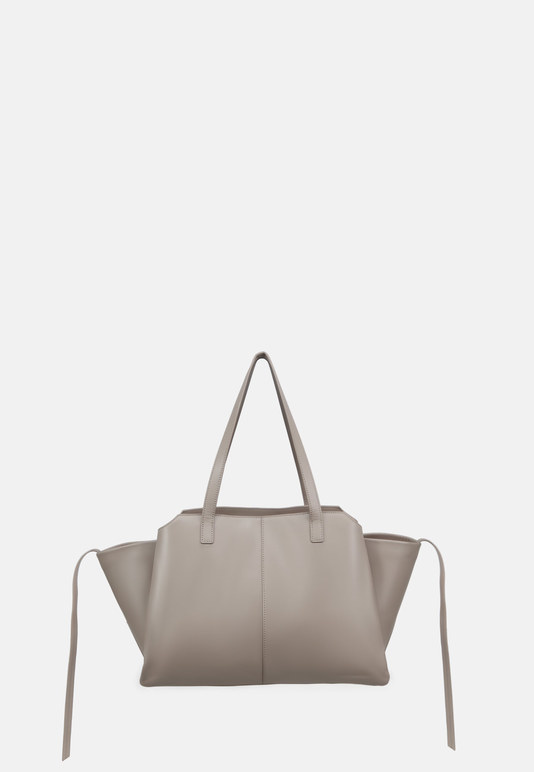 LENA L ESSENTIAL