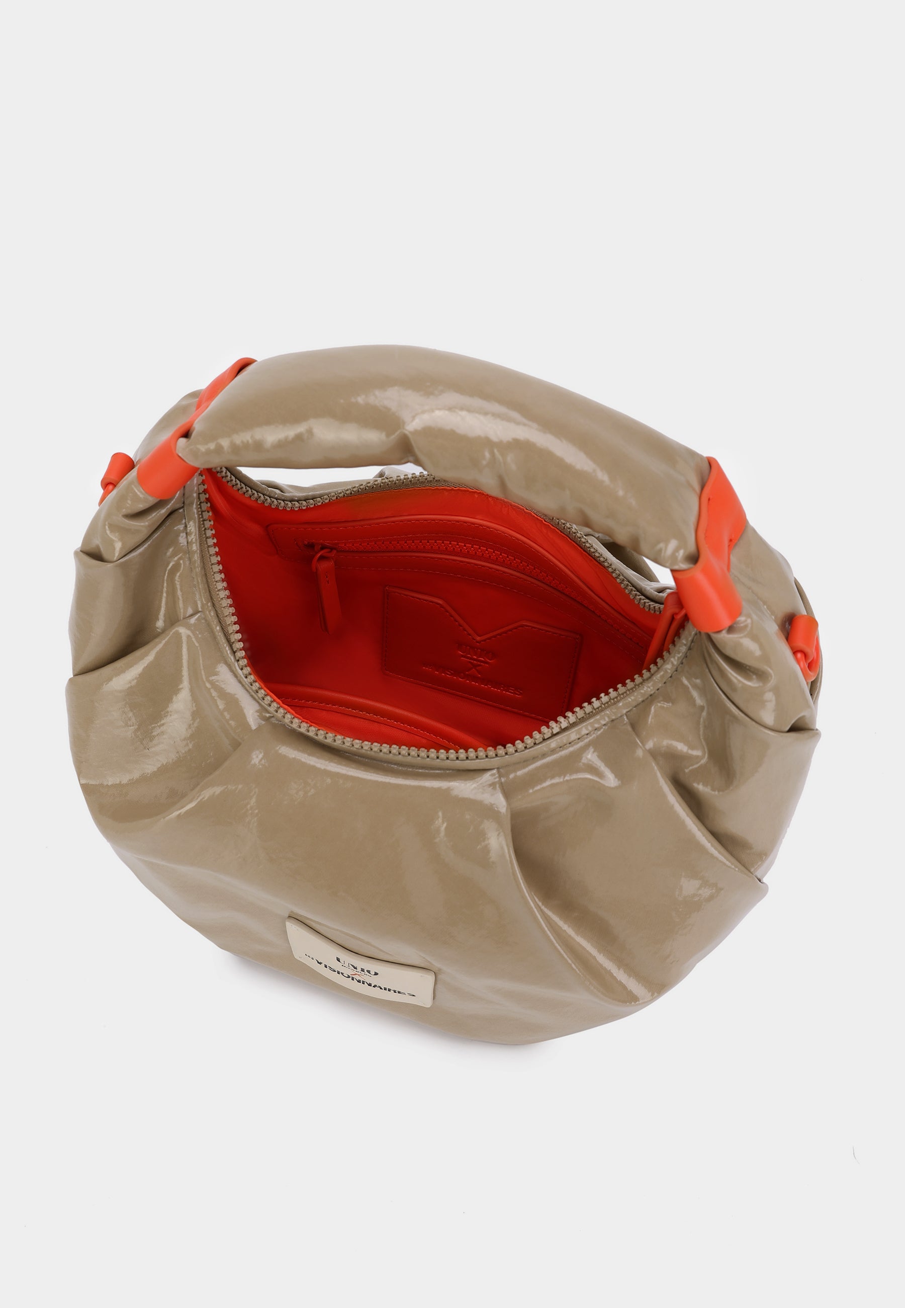 UNIO KITZBUEHEL S LACQUER